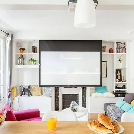 Parisian Style - 54 Sqm * Paris